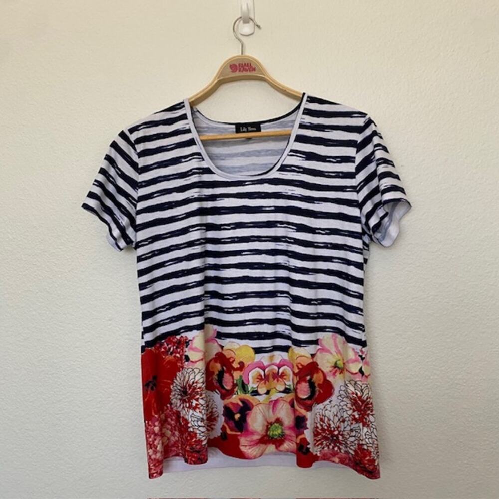 Lily Moss Short Sleeve Tee Blue‎ White Striped Muti-Color Floral Hem Women's XL